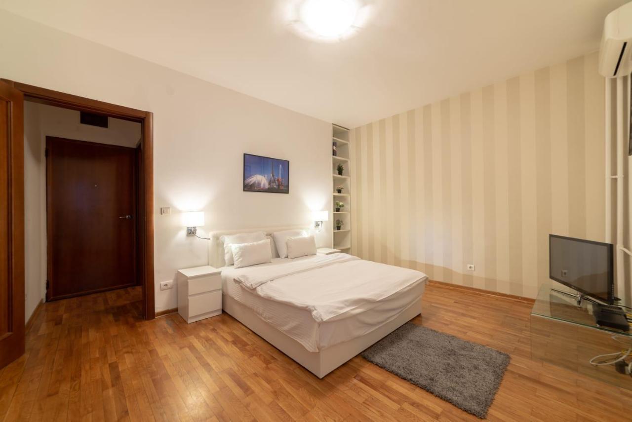 Apartment Royal City Belgrado Esterno foto