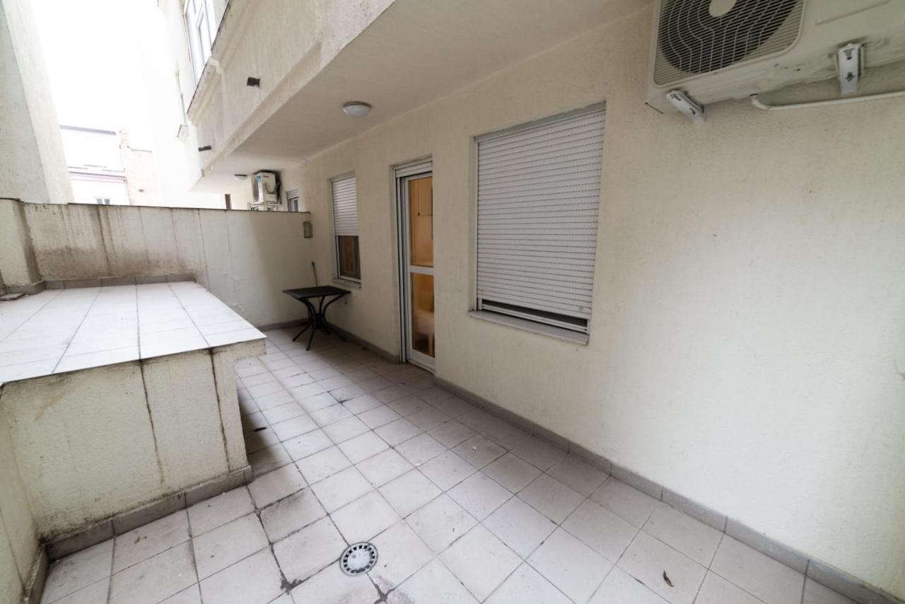 Apartment Royal City Belgrado Esterno foto